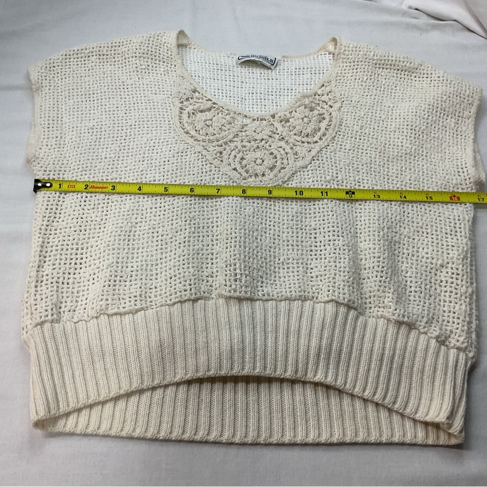 Campus Casuals Beige Sweater Vest, Size S, Knitted Cropped Boho Vintage Casual - Picture 5 of 7